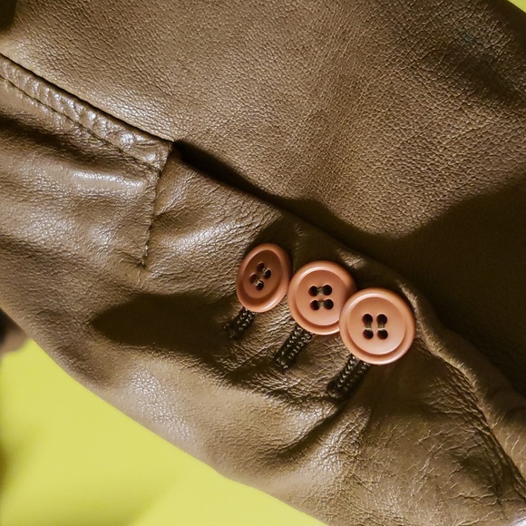 Soft Italian vintage nappa leather jacket with one button. - Picture 11 of 12